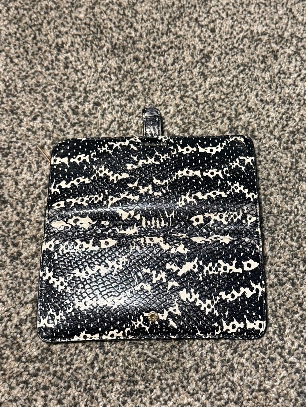 Coach Madison Two-Tone Python Embossed Leather Wallet - Picture 7 of 8